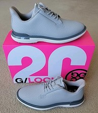 Size 9.5 Men display picture 3
