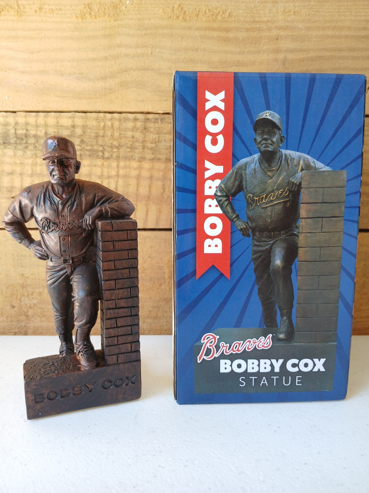 BOBBY COX STATUE 2017 ATLANTA BRAVES INAUGURAL SEASON New Old Stock