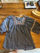 Max Studio Floral Embroidered Top Womens Medi...