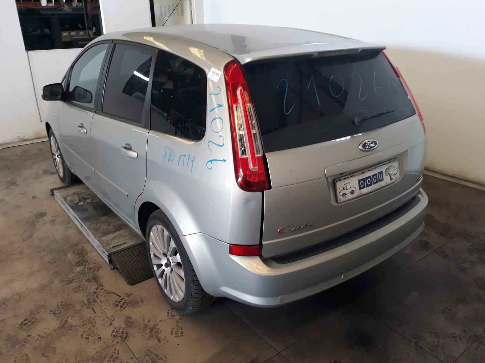 3M5AR21813ET LEFT FRONT DOOR LOCK / 3M5AR21813ET / 1354328 FOR FORD C-MA