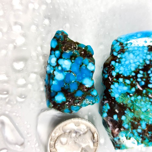 GS940 AAA-grade Red Spiderweb Kingman turquoise 55.5 grams; lapidary - Picture 8 of 16