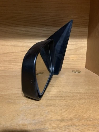 2003 - 2009 Kia Sorento Front Left Driver Side View Mirror E11015753