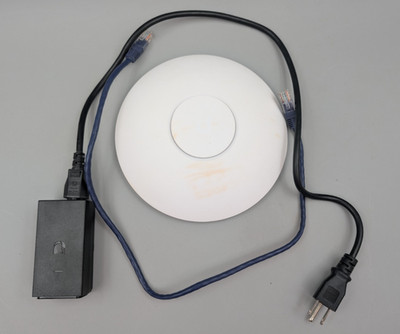Ubiquiti UniFi AP AC LR (UAP-AC-LR) Wireless Access Point | POE Adapter & Cable