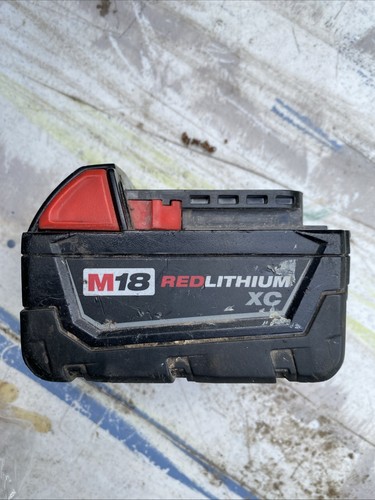 Milwaukee M18 REDLITHIUM XC Battery – Blinks One Bar – Untested As-Is