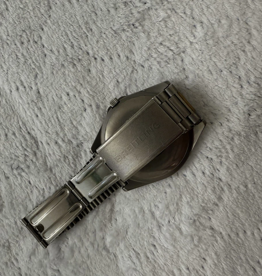 Reloj Breitling Navitimer Aeroespacial Ref F56059 Titanio Oro Cuarzo Foto 4 de 4