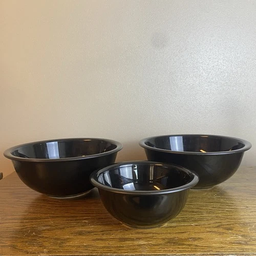 Lot Of 3 Vintage Black PYREX Clear Bottom Mixing Bowls 2 325 2.5L 1 322 1L
