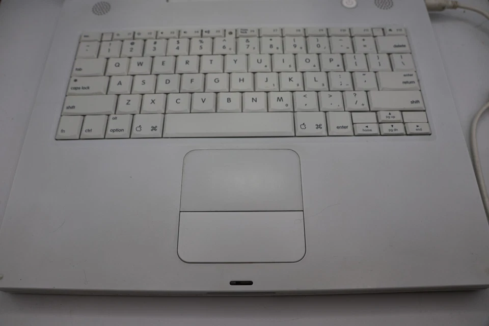 Macintosh iBook G4 1.07 GHz 14.1" LCD screen Mac OS 10.4.11 Model A1055- 256 MB - Image 2 of 4