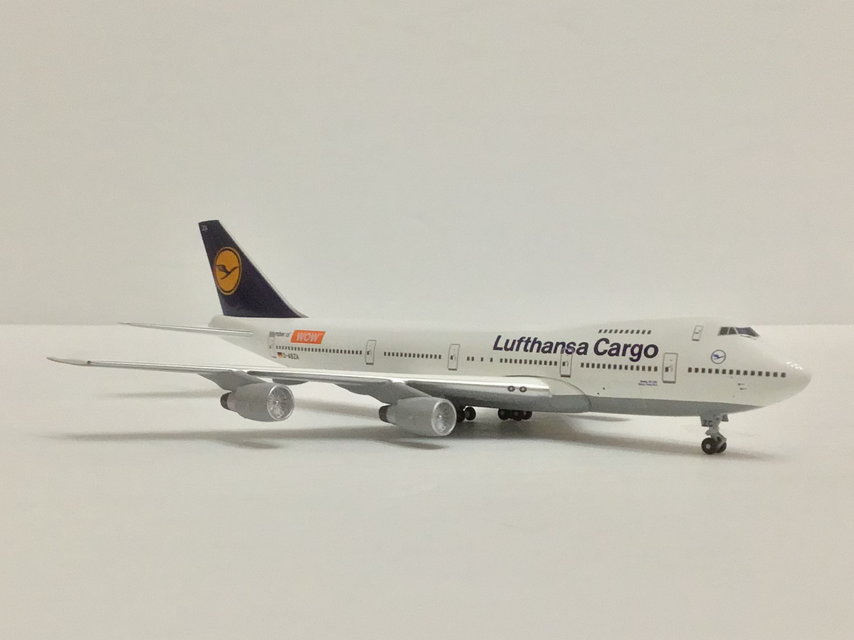 航空機・ヘリコプター 1/200 Lufthansa BOEING 747-400 ScaleModelStore.com :: GeminiJets 1:200 - G2DLH1241F