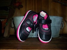 WONDER NATION GIRLS TODDLER ADJUSTABLE CASUAL SHOES SIZE 8 BLACK COLOR NEW