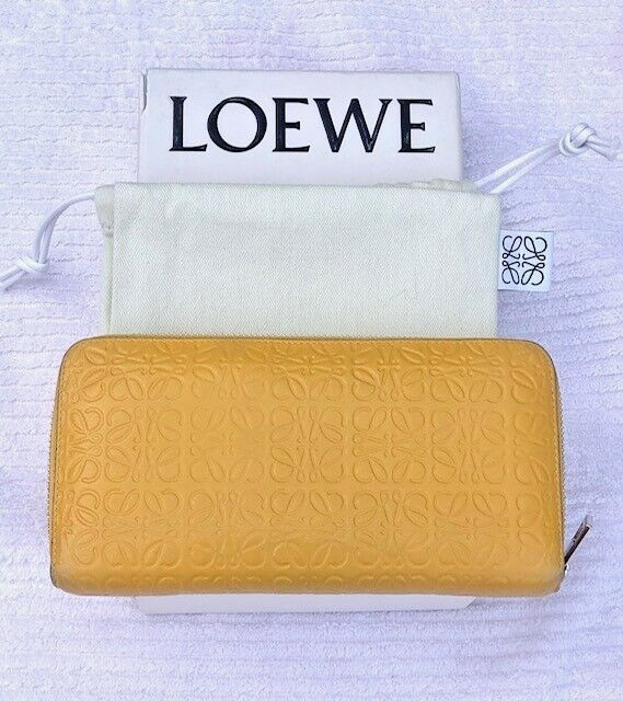 100% Authentic Loewe Repeat Wallet - image 1