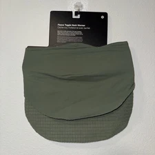 Lululemon Fleece Toggle Neck Warmer NWT ONE SIZE