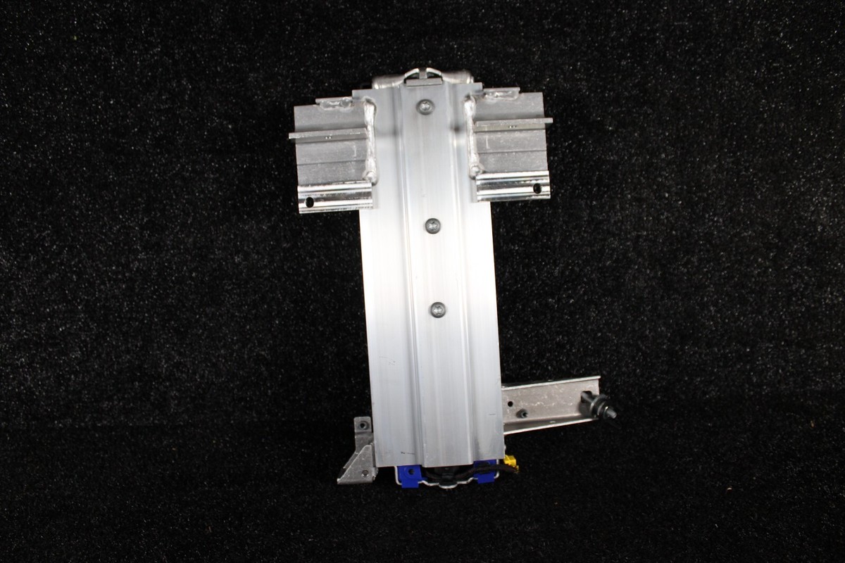Mercedes SL Class Conv Top RH Roll Bar Support Pop Up 13 20 