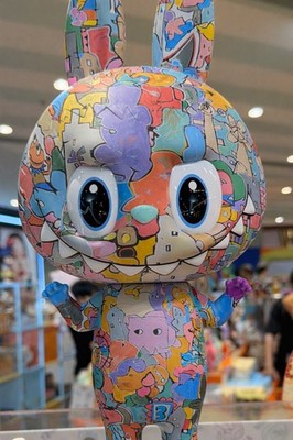 POP MART LABUBU 400% MONSTER ANNIVERSARY GRAFFITI COLOR FIGURE RARE