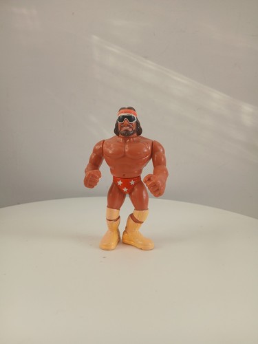 WWF Hasbro Figure Macho Man Randy Savage Series 1 ...