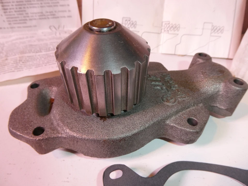 Bomba de agua Ford Escort Mercury Lynx 81-90 genuina E8FZ8501A Motorcraft PW235 K8 Foto 3 de 4