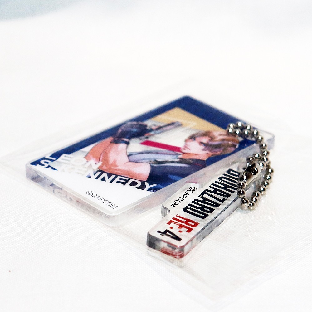 CAPCOM Store Official Holo Keychan Leon S kennedy Biohazard