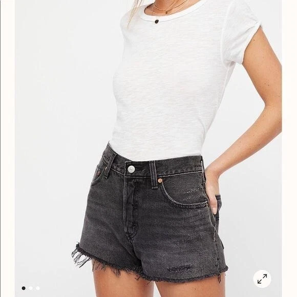 Levis 501 clearance trashed black shorts