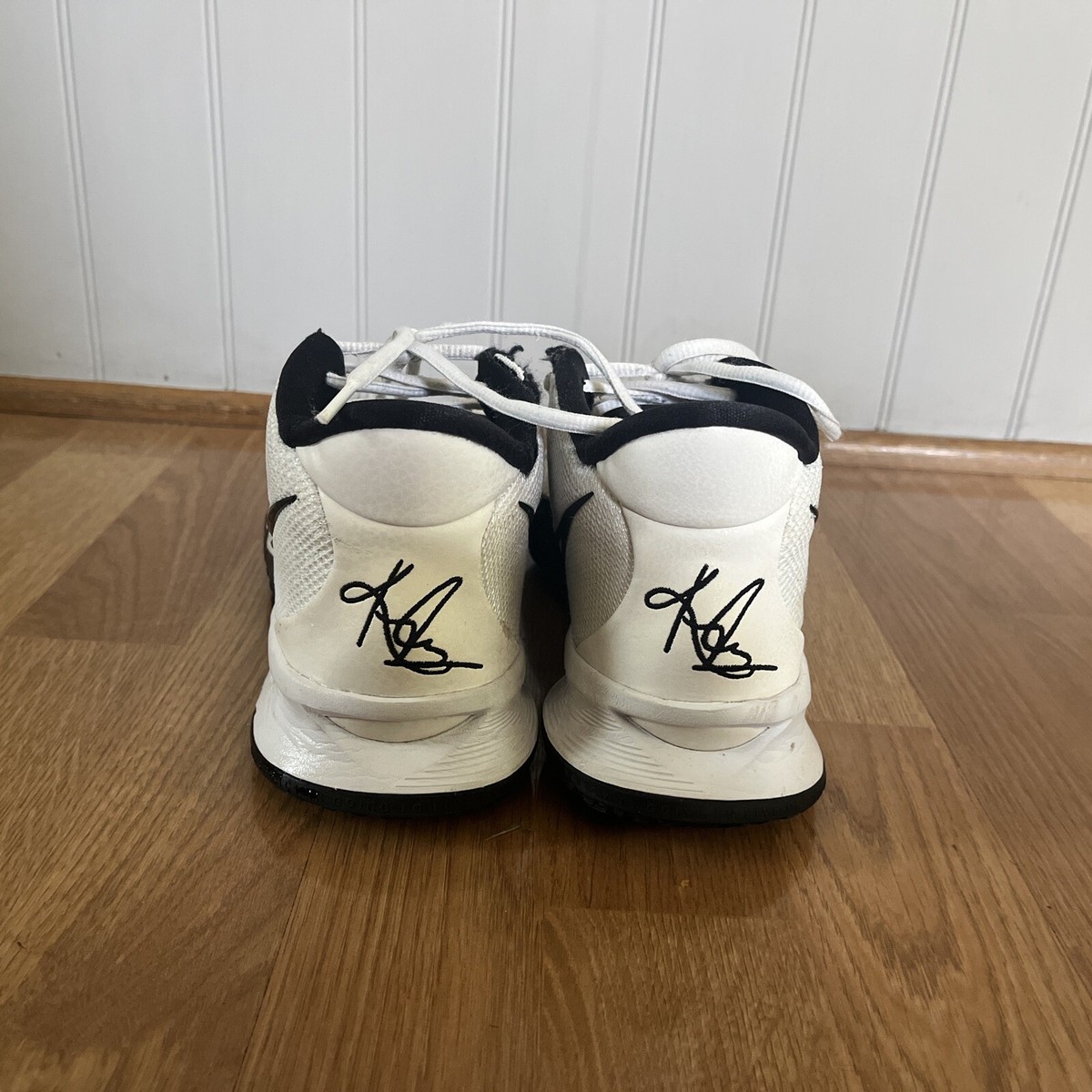 Nike Kyrie Men\'s White Black Athletic Basketball Shoes sneakers 6.5  DA7767-100 Nike Kyrie 7 TB White Black Basketball Shoes Lace Up Mens Sz  main image 3