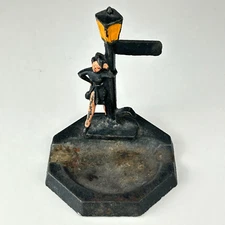 Vintage Lamp post Lady Street Walker Cast Iron Ashtray 5" Tall