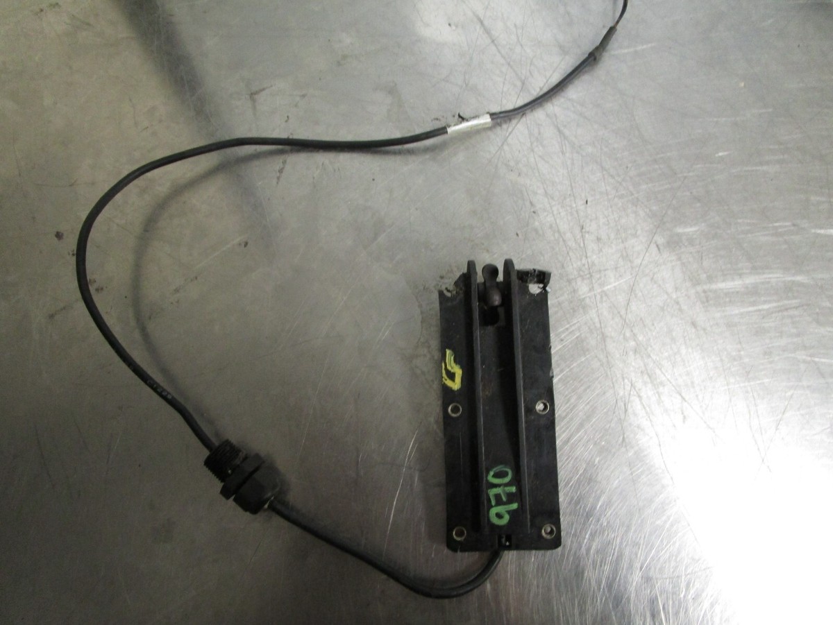 00 SEADOO XP XPL XP LIMITED SPEED SENSOR PADDLE WHEEL TWO WIRES