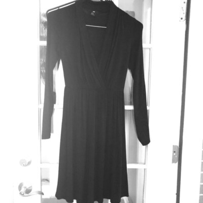 Little Black Dress VNeck XS H&M | eBay Little Black Dress VNeck XS H&M | eBay