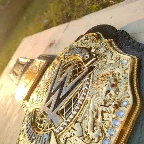 WWE World Heavyweight Championship Replica Wrestling Title Belt Adult Size 6mm - Picture 3 of 5