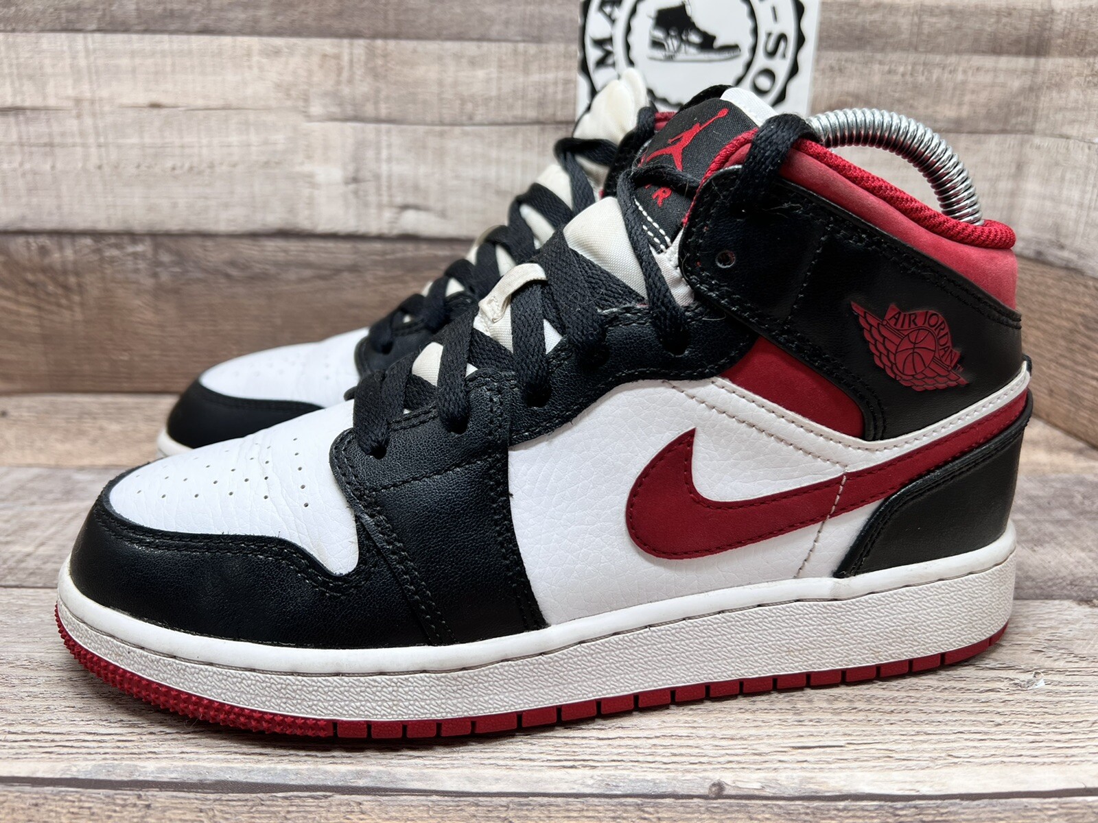 Nike Air Jordan 1 Mid GS White/Gym Red DJ4695-122 Youth Sz 5Y Women Size  6.5 - Party Pieces