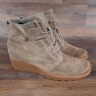 Sorel Toronto Wedge Boots Ankle Bootie Green Suede Lace Up Womens Size 6 NL2115 Sorel Toronto Wedge Suede Olive Green Ankle Booties NL2115  main image 3