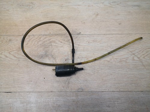 Pumpe für Wischwasserbehälter Wischwasserpumpe VW Golf 2 Passat 171955651