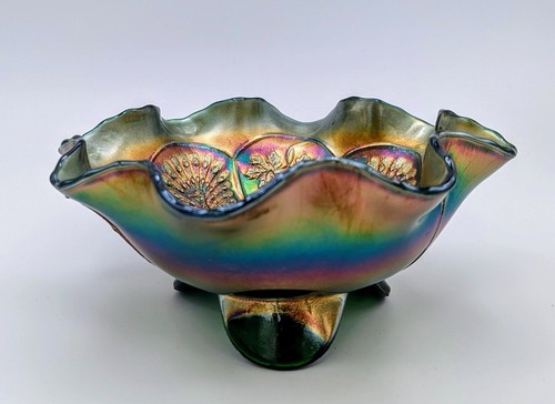 FENTON Peacock & Grape Spatula Footed Green Carnival Glass Bowl 8" c1920's - Picture 9 of 20