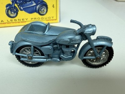 Matchbox No.4 Triumph Motorrad und Beiwagen
