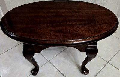 1950's Mersman Furniture Oval Occasional Table Solid Wood With Cabriole Legs 