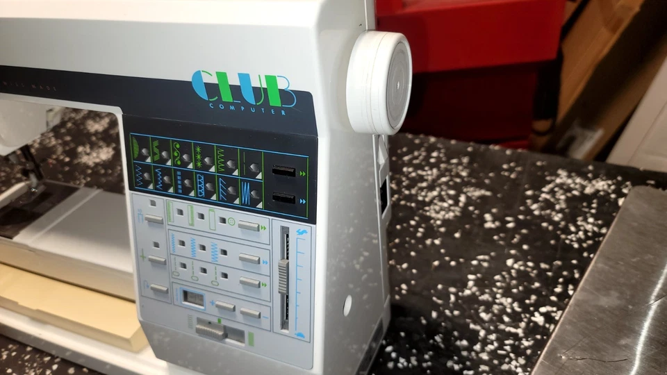 Elna CLUB Computer Sewing Machine Type 500 with Foot Pedal - Image 4 of 4