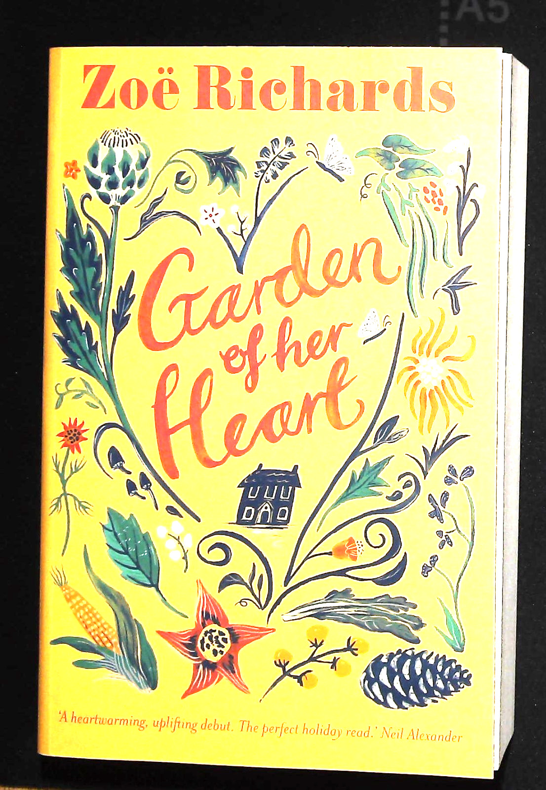 Garden of her Heart by Zoë Richards (Paperback Book) - Image 2