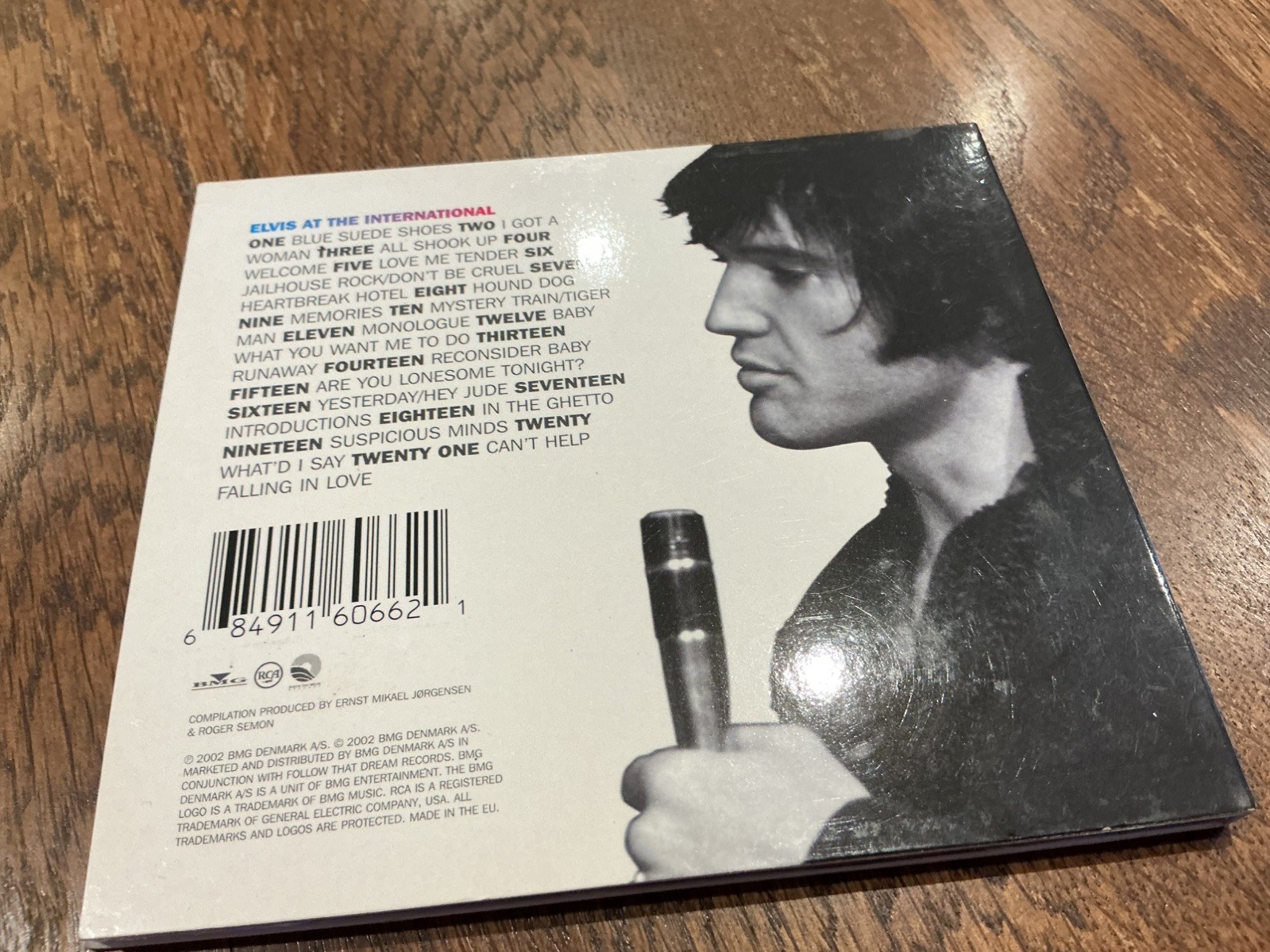 elvis presley at the international ftd cd