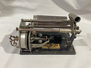 Antique BUSY BEE GRAPHOPHONE FOR PARTS OR RESTORATION 1886 1901