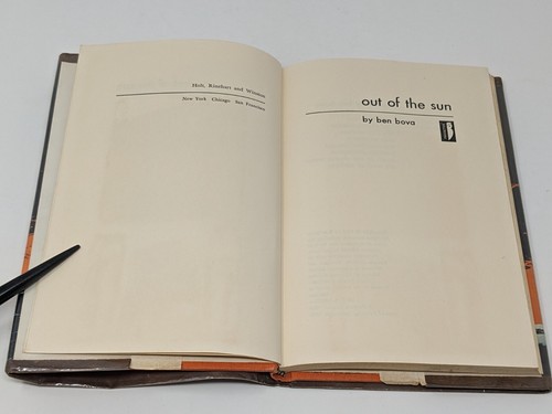 Out of the Sun by Ben Bova Hardcover Ex-Library 1970 Second Printing - Picture 12 of 16