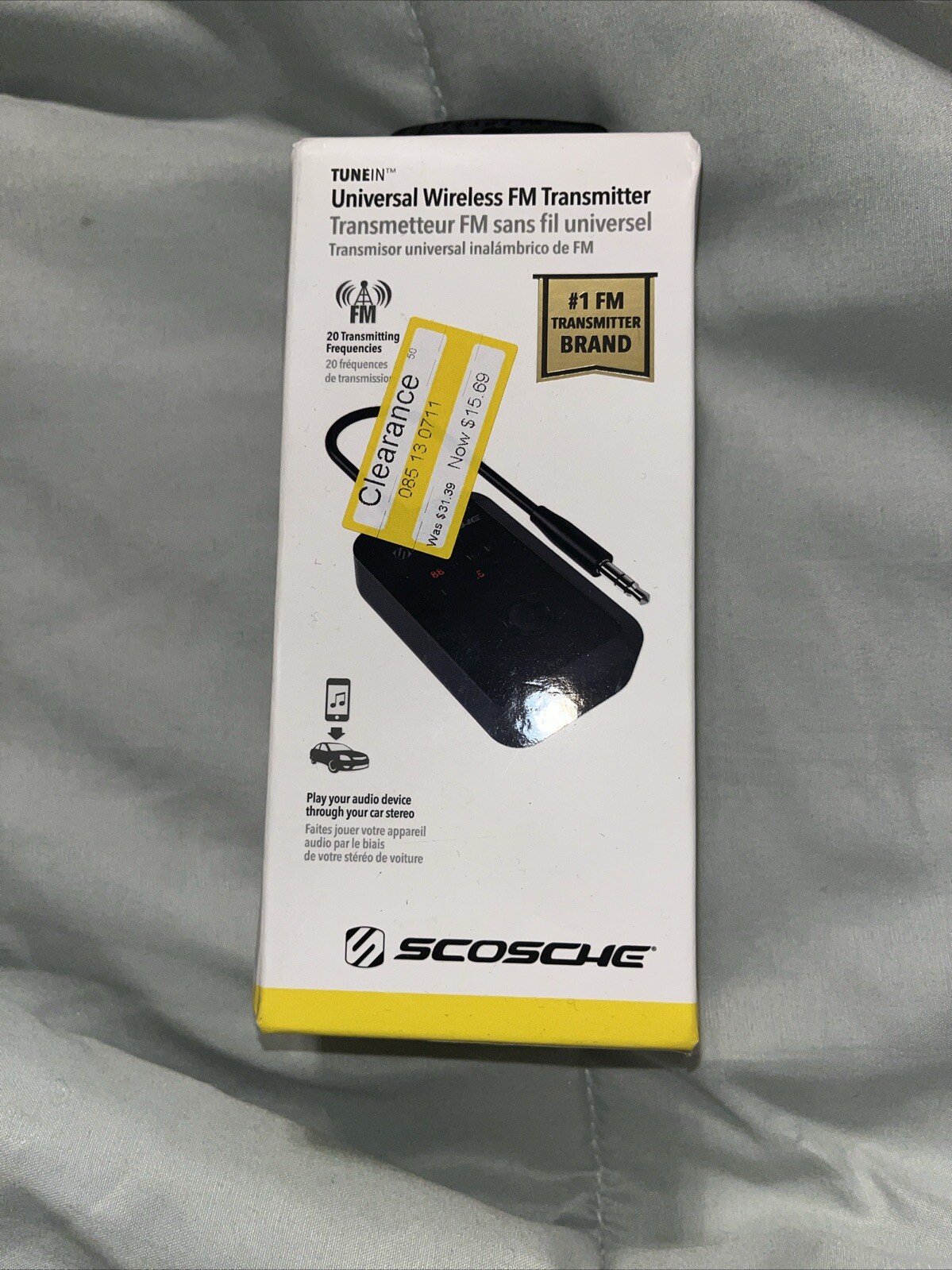 SCOSCHE FM Transmitter FMT4XS with 20 Transmitting Frequencies