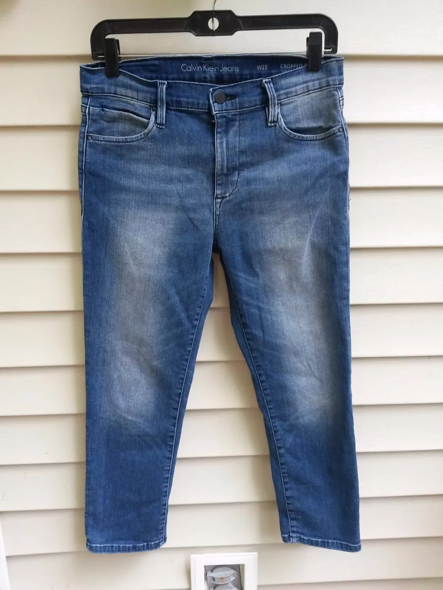 Calvin klein denim capris deals