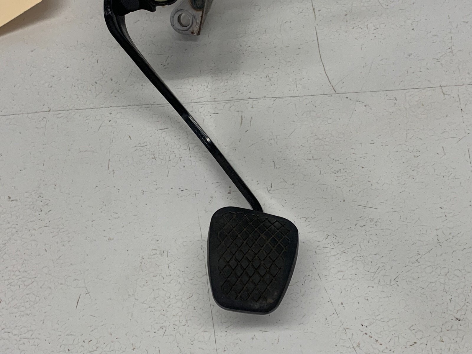 1115 HONDA CRZ CRZ MANUAL TRANSMISSION CLUTCH PEDAL ASSEMBLY, OEM