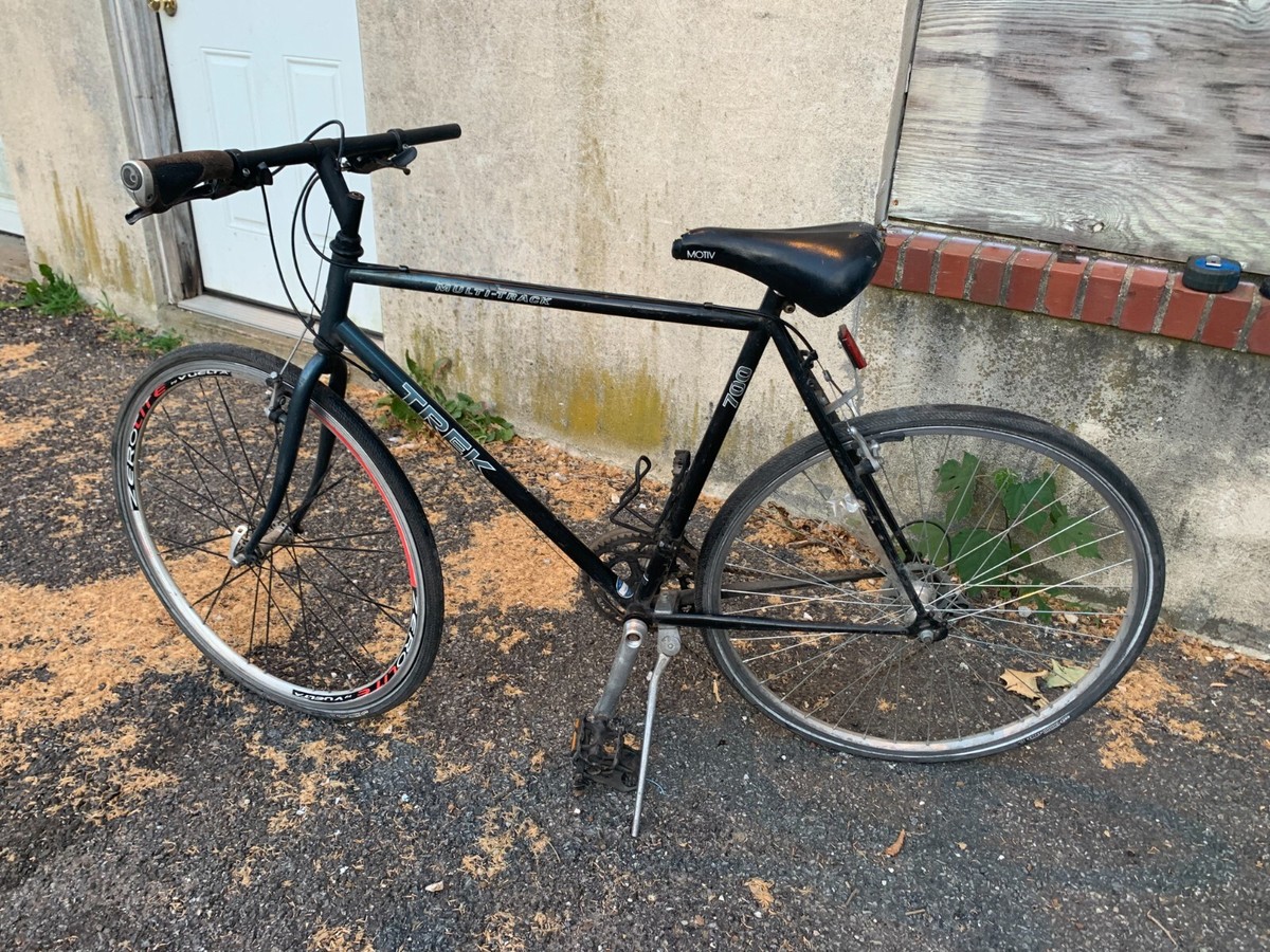 Trek Multi track 700 Mountain Bike Bicycle 14 Speed 25