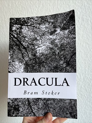 Dracula by Bram Stoker - English