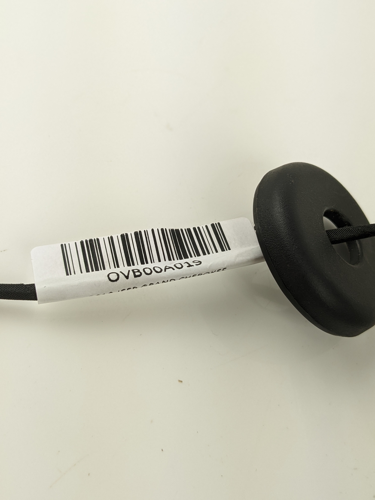 20142021 Jeep Grand Cherokee Dodge Durango Front Right Or Left Black Headrest eBay