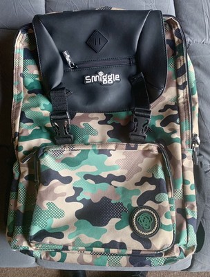 smiggle army bag