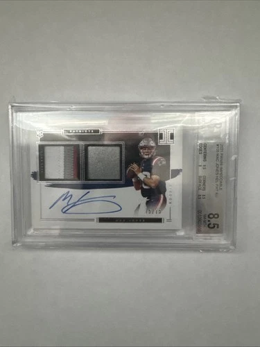 2021 Panini Impeccable - Elegance Rookie Autos Mac Jones #105 /75 (AU, MEM, RC)