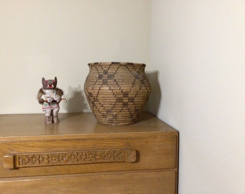 Large Antique Native American Indian Basket - Geometric Design - Picture 2 of 5