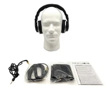 Audio-Technica Professional DJ Monitor Headphones, Black ATH-PRO700MK2