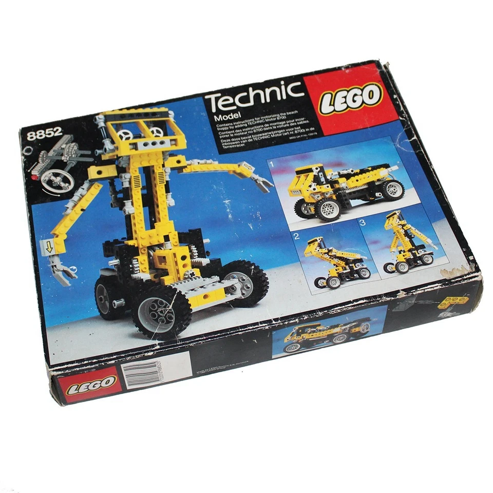 LEGO Technic 8852 Robot, photo 1 sur 5