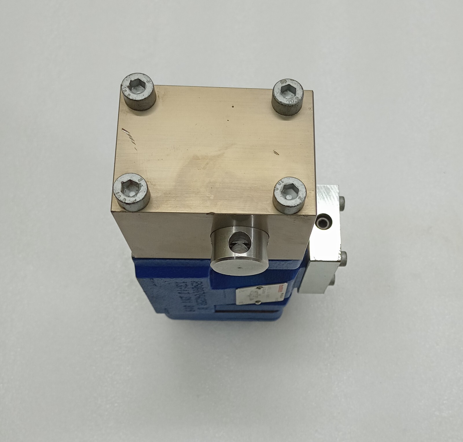 MacGregor R901047619 Pilot Operated Valve R900764258B Article no 