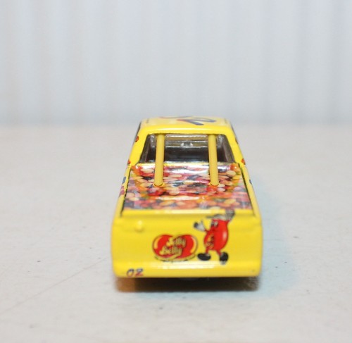 Jelly Bean Racing Nascar Craftsman Super Truck With Collector Tin 1/64 Scale - Picture 4 of 4